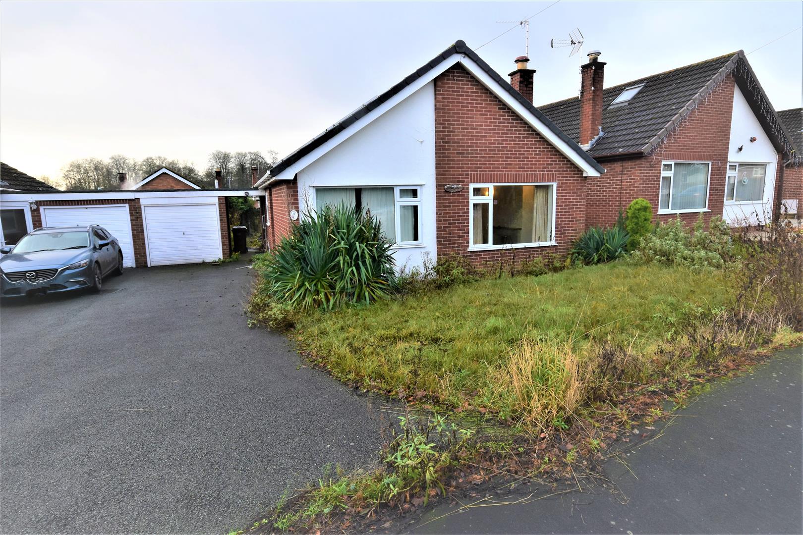 3 Bedroom Property For Sale in Wrexham £200,000